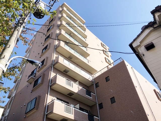 建物外観　日当たりのよい建物です☆
