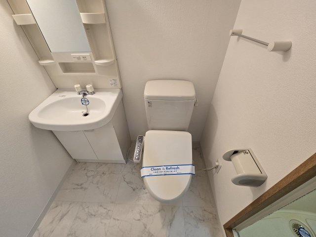 トイレ　La Douceur新栄