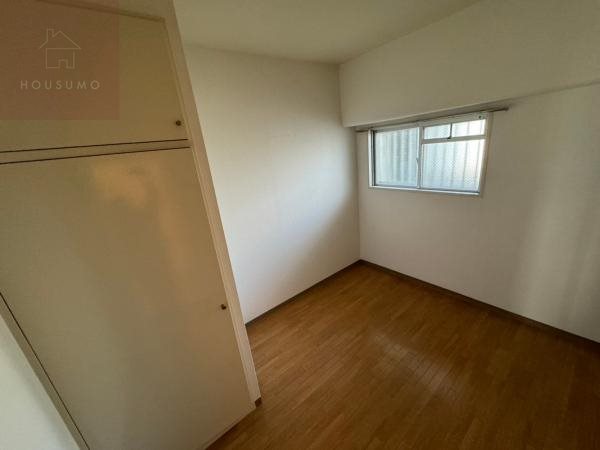 その他部屋・スペース　落ち着いて過ごせるお部屋なので、寝室にいかがでしょうか