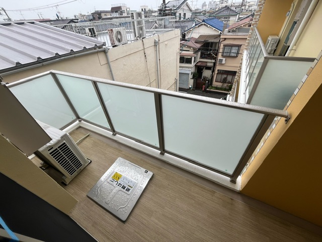バルコニー　※同施工会社のイメージ写真※