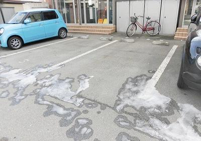 駐車場　駐車場
