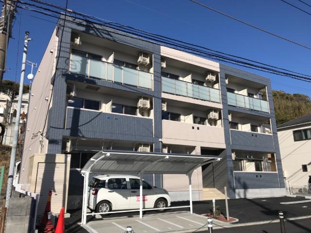 エントランス　外観写真（昼）