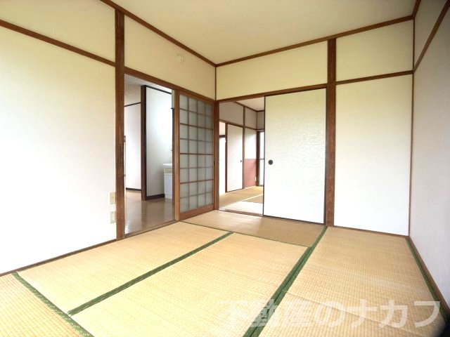 居室・リビング　現況を優先します。
