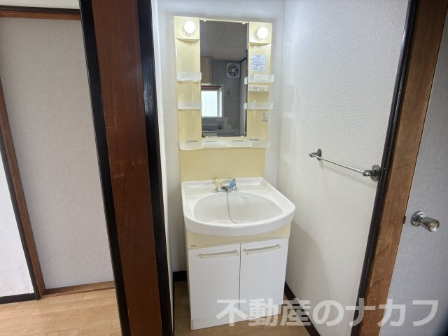 洗面設備　現況を優先します。