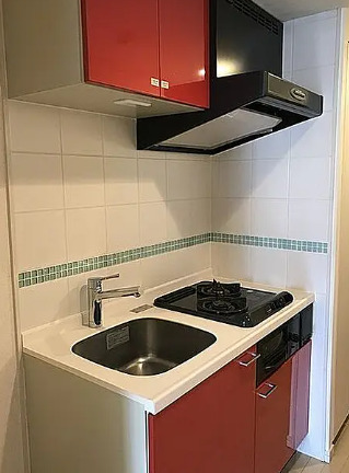 キッチン　別部屋の画像を使用しております。