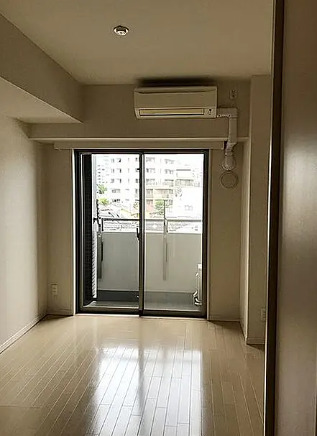居室・リビング　別部屋の画像を使用しております。