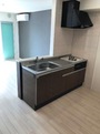 キッチン　※参考写真　同建築メーカー施工の同間取完成他物件のものです。