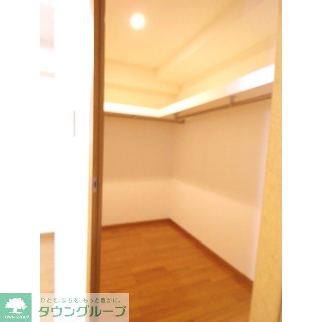 収納　ウォークインクローゼット
