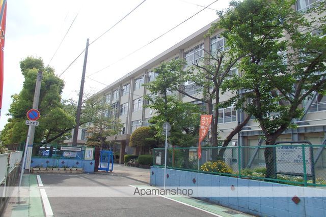 小学校　福岡市立小学校西長住小学校（小学校）まで1206m