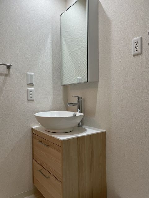 洗面設備　同一施工会社類似写真
