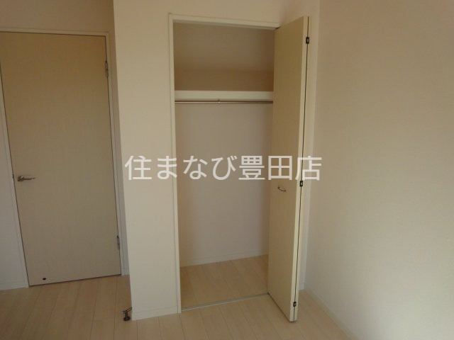 収納　同型別部屋写真