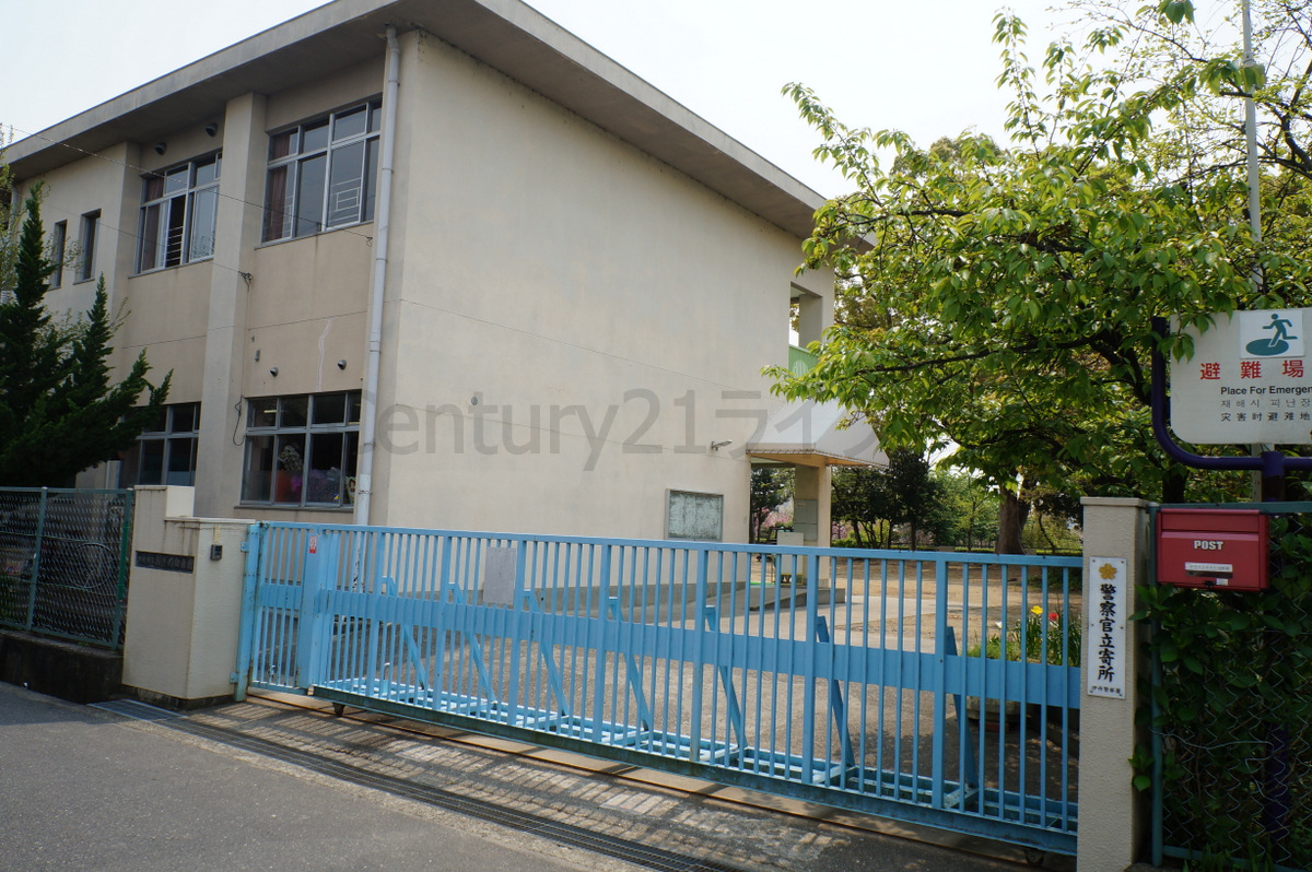 幼稚園・保育園　荻野幼稚園（幼稚園・保育園）まで360m