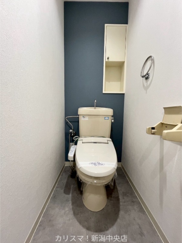 トイレ　※別部屋参考写真