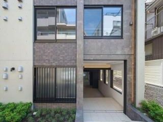 エントランス　毎日通るエントランス♪