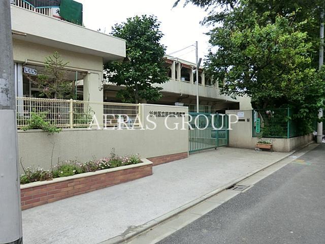 幼稚園・保育園　荻窪南保育園（幼稚園・保育園）まで596m