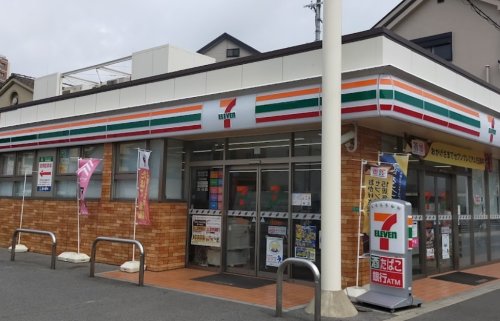 コンビニ　セブンイレブン 大阪東野田町4丁目店（コンビニ）まで264m