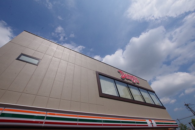 飲食店　デニーズ 武蔵小杉店（飲食店）まで129m