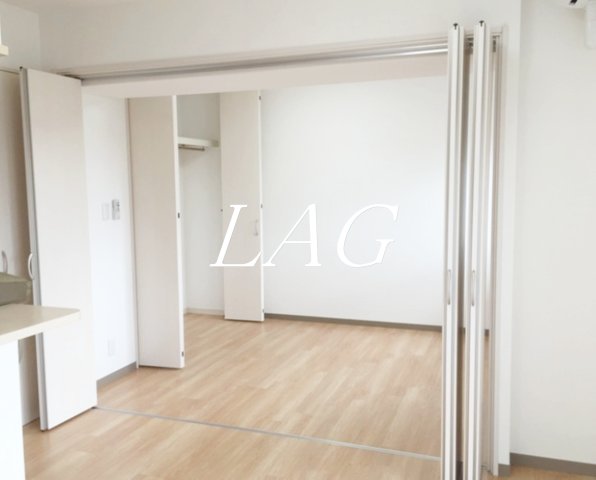 居室・リビング　洋室のお部屋です。