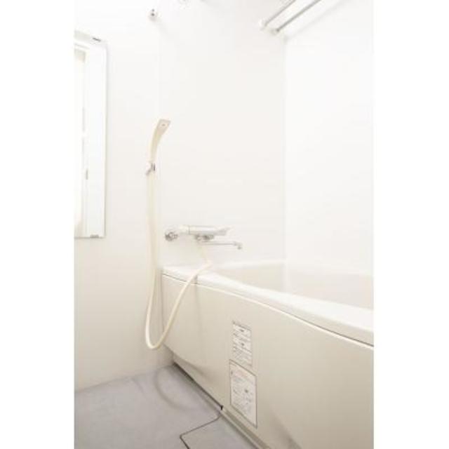 バス・シャワールーム　※写真は同タイプ住戸です。