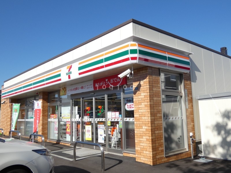 コンビニ　セブンイレブン札幌北44条東店（コンビニ）まで1329m