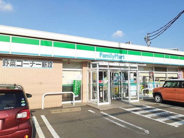 コンビニ　ファミリーマート　森本店（コンビニ）まで500m