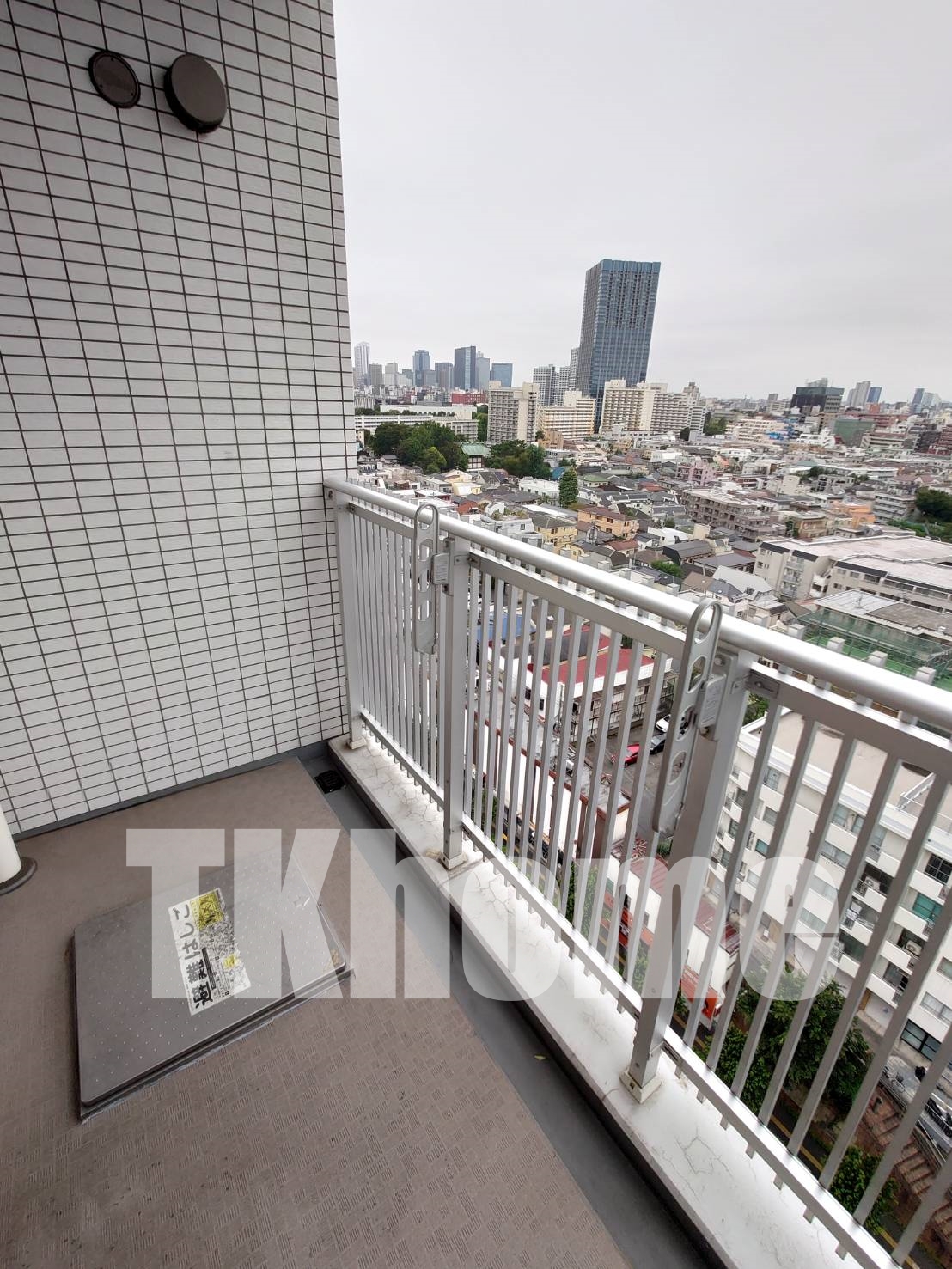 バルコニー　※同建物参考画像です
