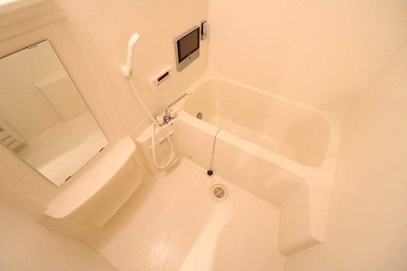 バス・シャワールーム　※別部屋参考写真※