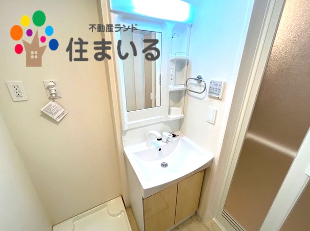 洗面設備　※写真は同型タイプとなります