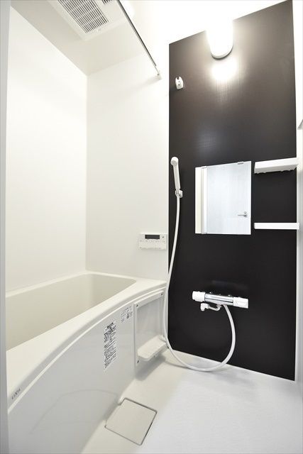 バス・シャワールーム　別部屋参照写真