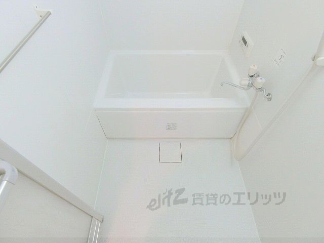 バス・シャワールーム　風呂