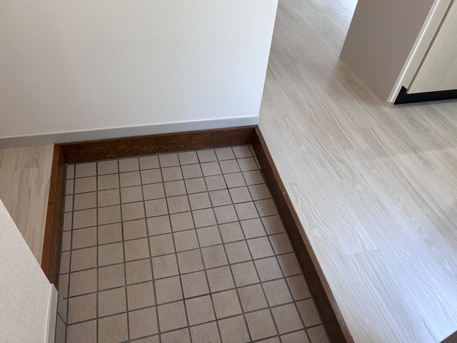 リニューアル!!プレース柿の木坂の玄関写真