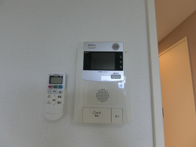 セキュリティ　モニター付きインターフォン