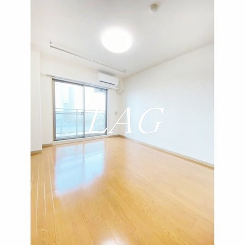 居室・リビング　洋室のお部屋です。（同仕様設備です。）