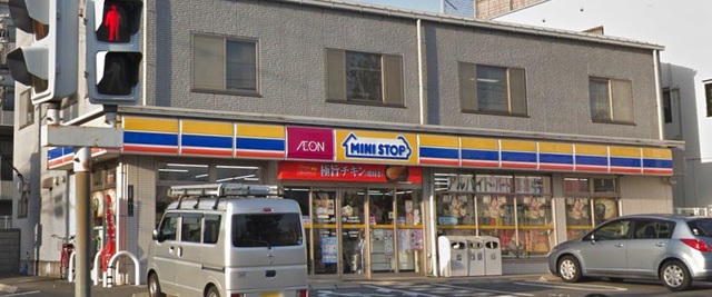 コンビニ　ミニストップ百舌鳥陵南町店（コンビニ）まで643m