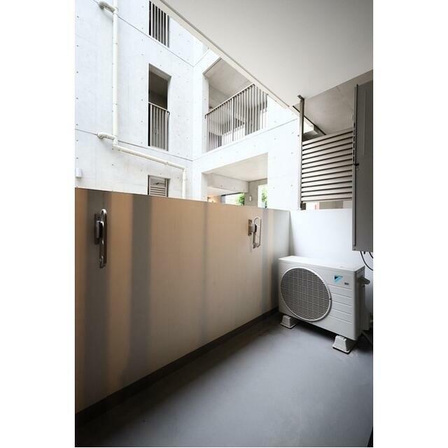 バルコニー　※別部屋の参考写真です。