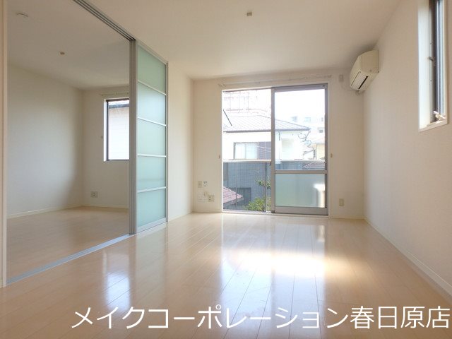 ボヌール雑餉の居間写真