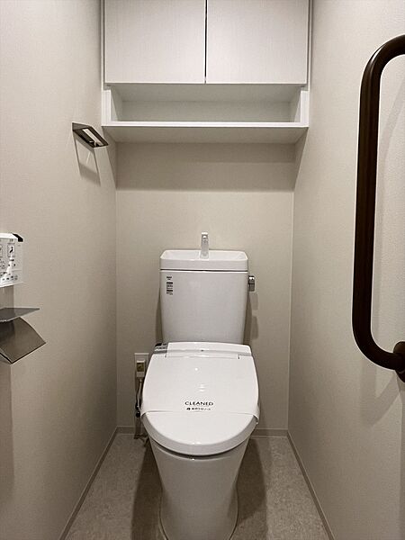 ＪＲ山手線 上野駅 徒歩7分 15階建 築5年のトイレ写真