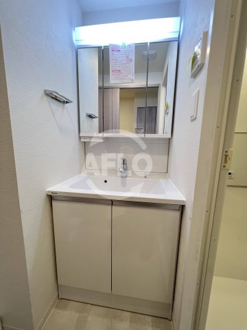 洗面設備　スプランディッド堀江　独立洗面台