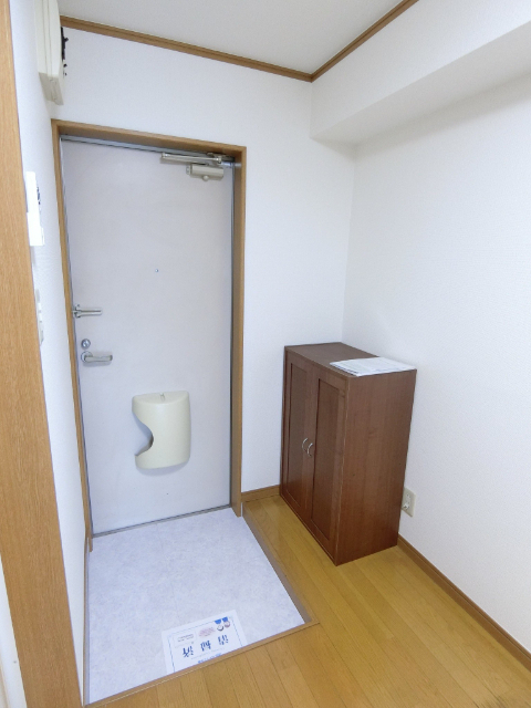 玄関　冷蔵庫もらくらく置けます◎