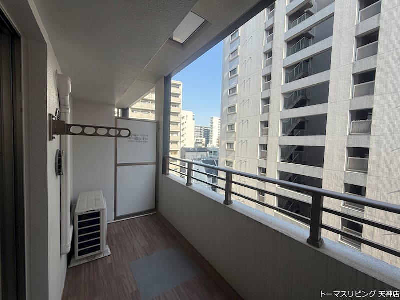 バルコニー　※別号室の参考写真です。