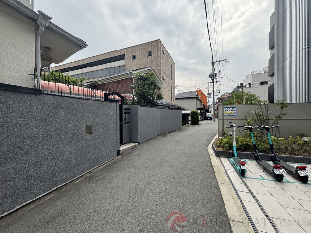 その他　周辺道路（その他）まで10m