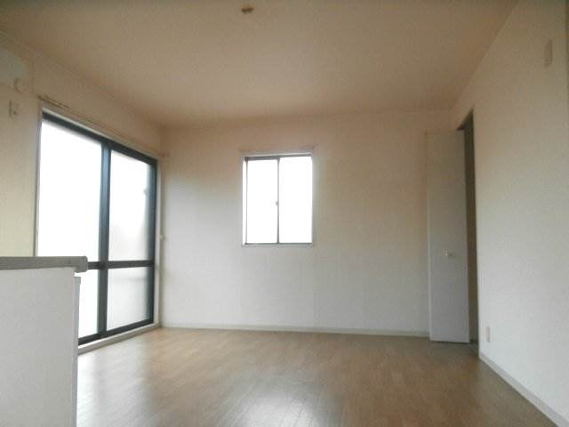 居室・リビング　同仕様