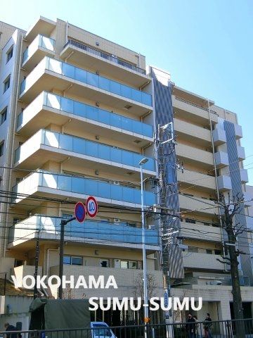 ルフォン横浜白楽(ルフオンヨコハマハクラク)の建物外観