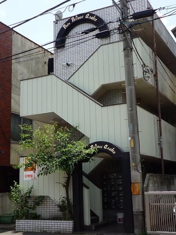 朝霞市栄町のマンションの建物外観