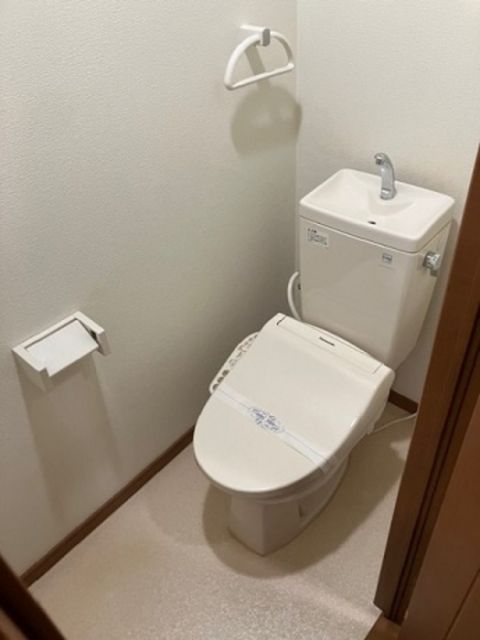 【オリエンタルコートのトイレ】