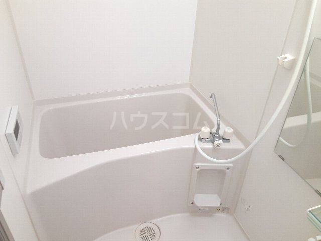 【小川マンションのバス・シャワールーム】