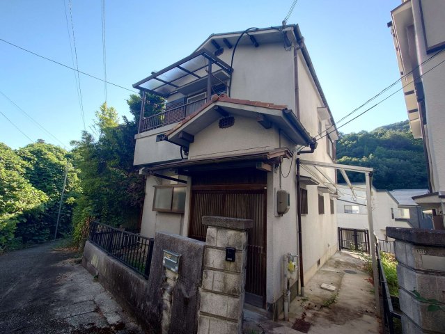 山田町戸建の建物外観