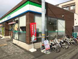 【世田谷区給田のアパートのコンビニ】