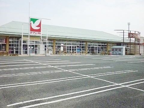 【本宮市仁井田のアパートのスーパー】