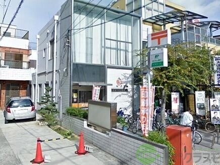 【吹田市千里丘上のマンションの郵便局】